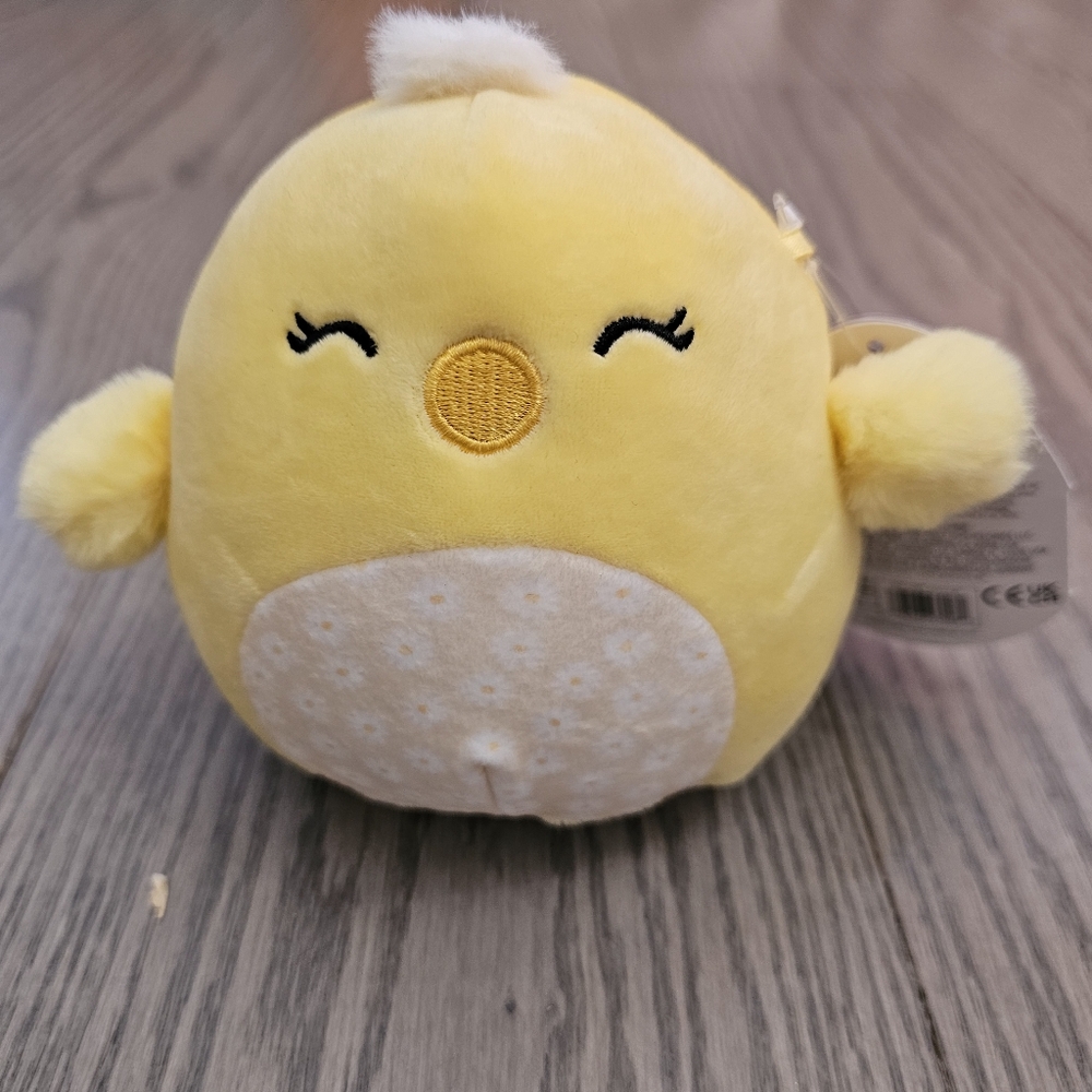 Squishmallows Collectible Baby Chick Aimee 5"